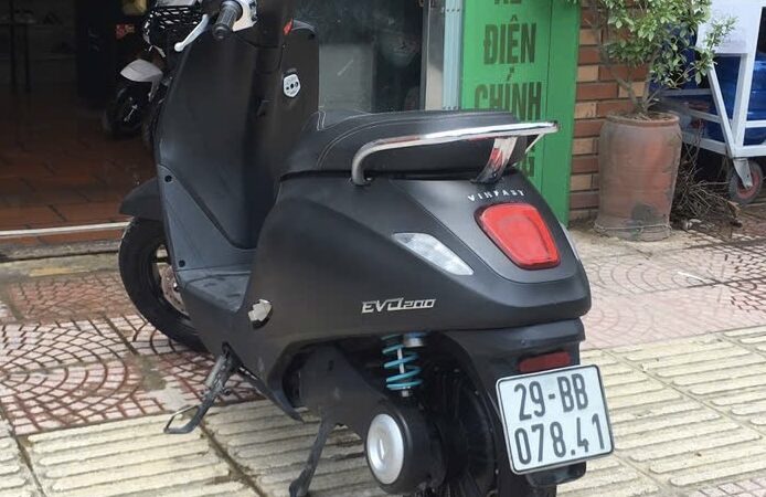 Bán Evo200 màu đen nhám, xe đẹp không tì vết, biển 29