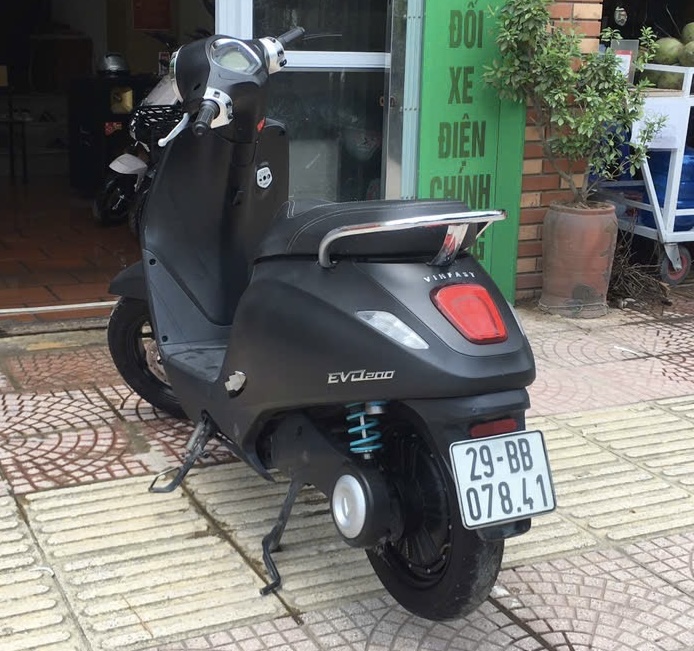 Bán Evo200 màu đen nhám, xe đẹp không tì vết, biển 29